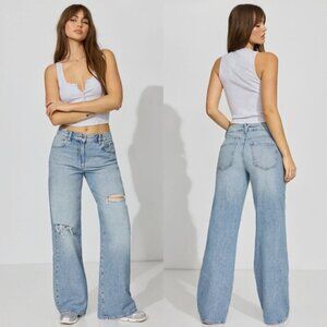 Garage wide leg Distressed Blue Jeans size 26